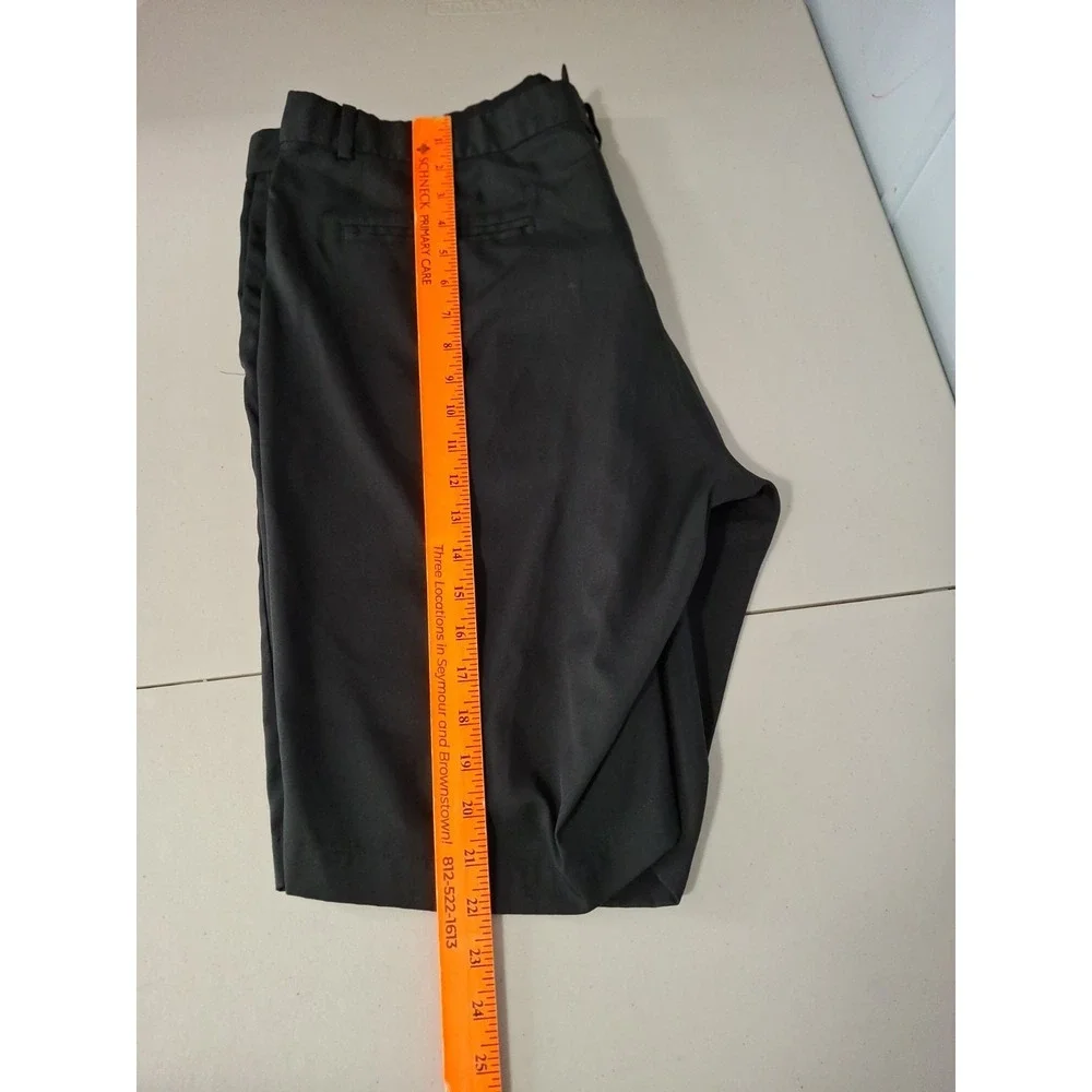 Nike Dri-Fit Mens Black Golf Shorts Size 40